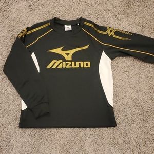 Mizuno shirt